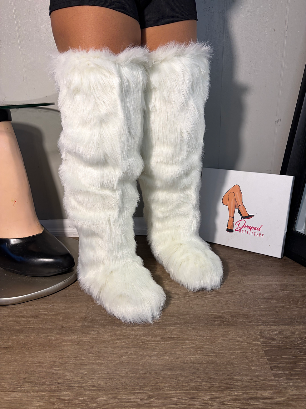 Thumbnail: Warm Hearted Boot 3 - White