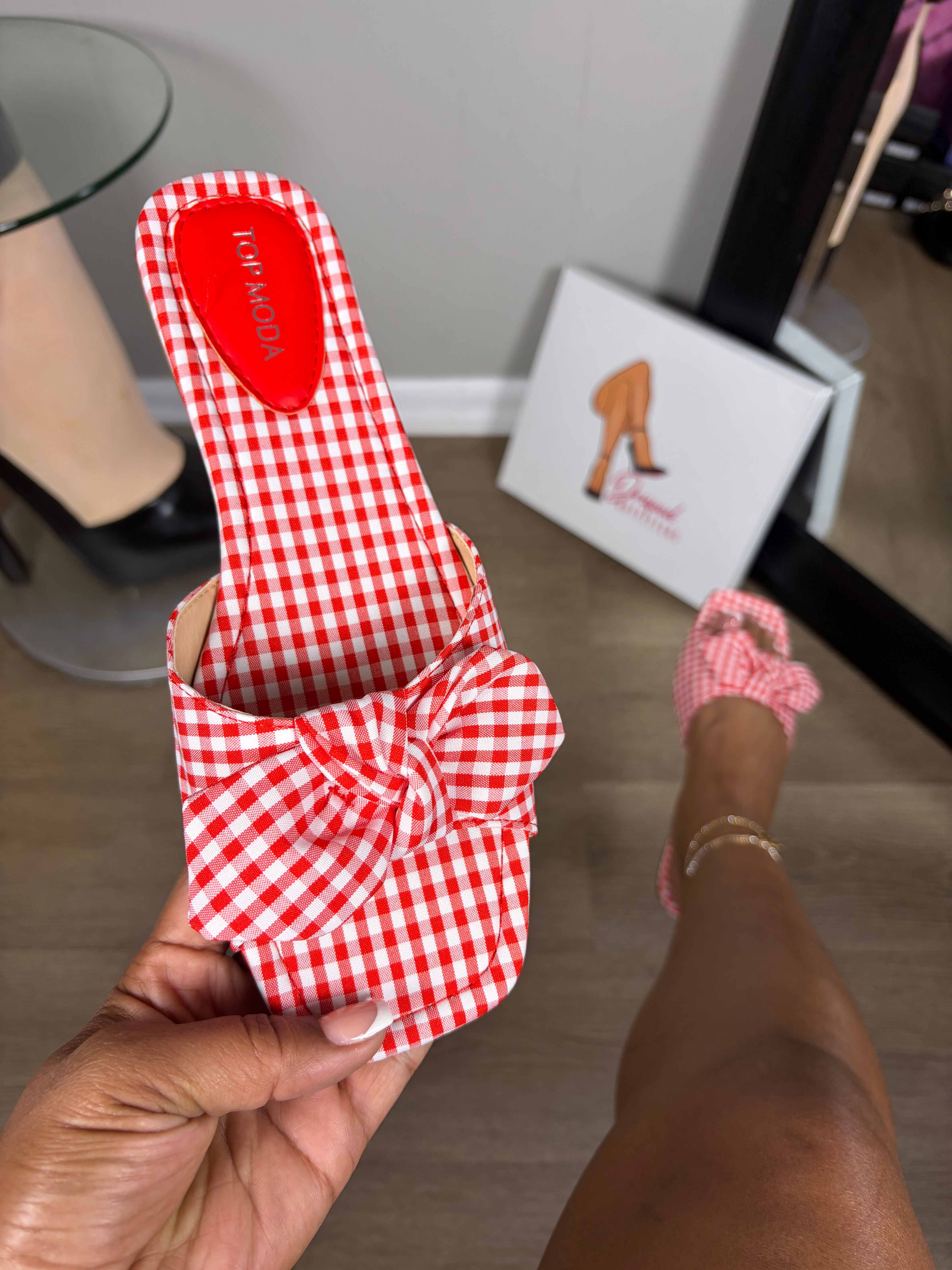 Penny 2 - Red