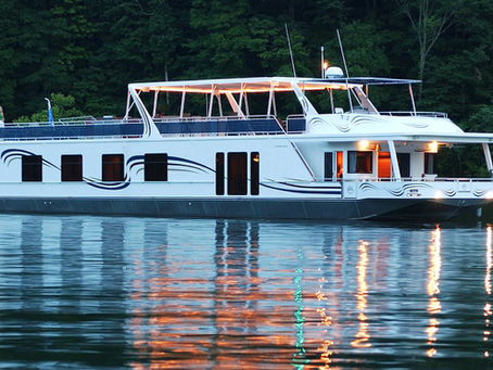 What’s It like Living on a Houseboat?