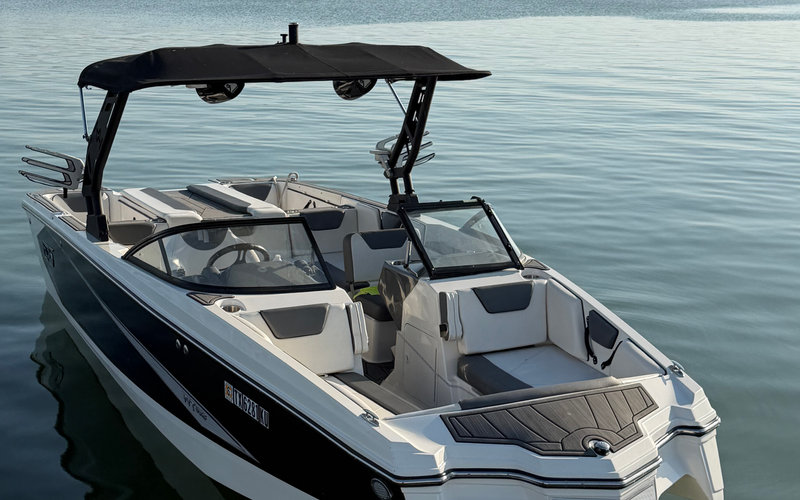 Luxury Party Boat