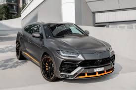 Lamborghini URUS