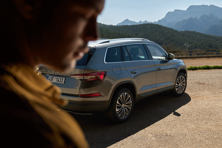 Hempel_Skoda_Kodiaq_M02_Relationship_freestyle_230-s2_c.gif