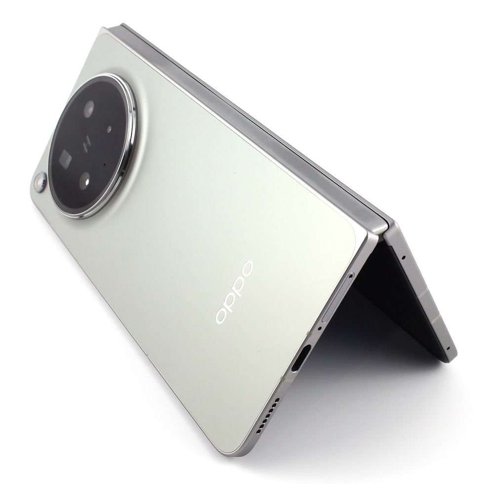 サムネイル： Cランク OPPO Find N6 16/512GB Stellar Titanium 10806D グローバル版【30日保証】