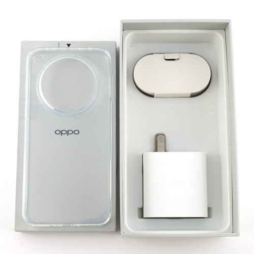 B+ランク OPPO Find X8 12/256GB White PKB110 中国版【90日保証