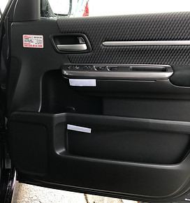 ホンダ ステップワゴンにマジックテープ貼り付け
