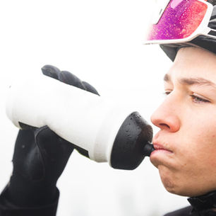 ¿Por qué es fundamental una buena hidratación en el ciclismo?