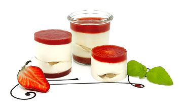 750-Erdbeertiramisu-servier-familie-small.jpg