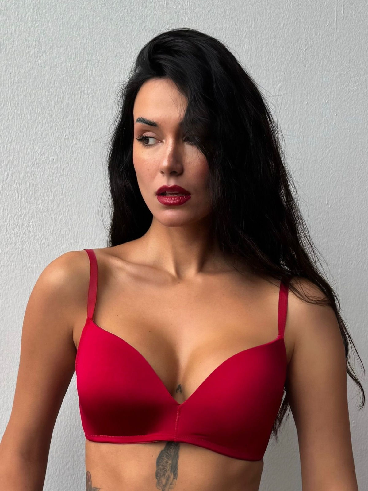 Kod 700 Tek Kırmızı