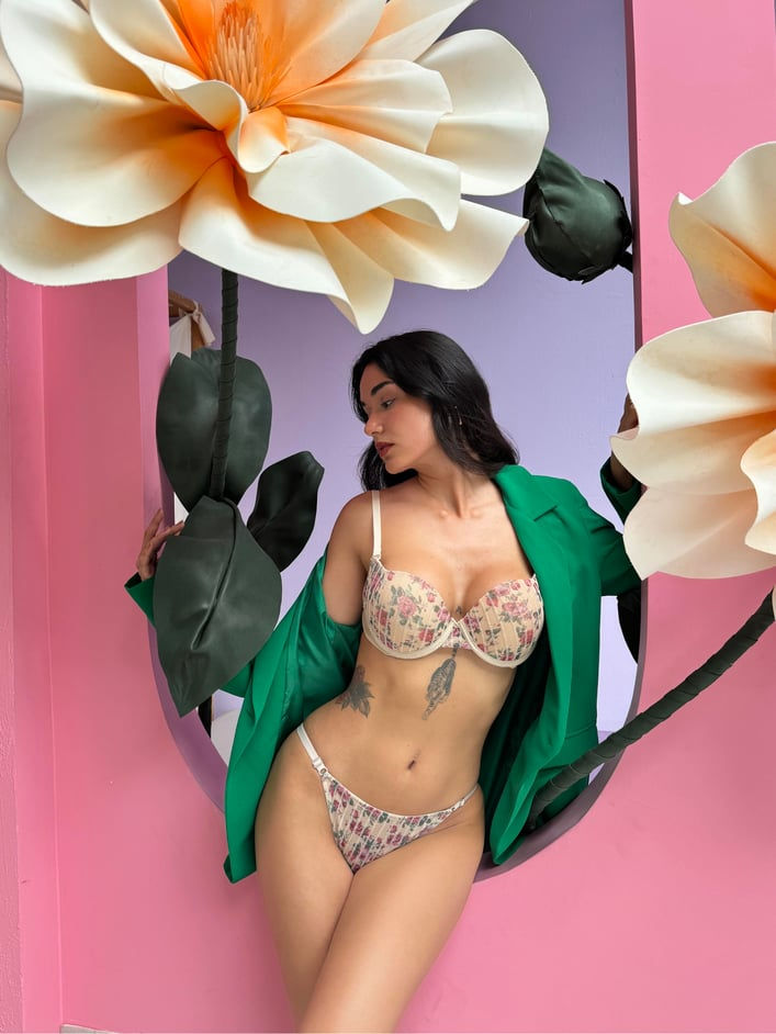 Kod: 683 Desenli Ten Takım