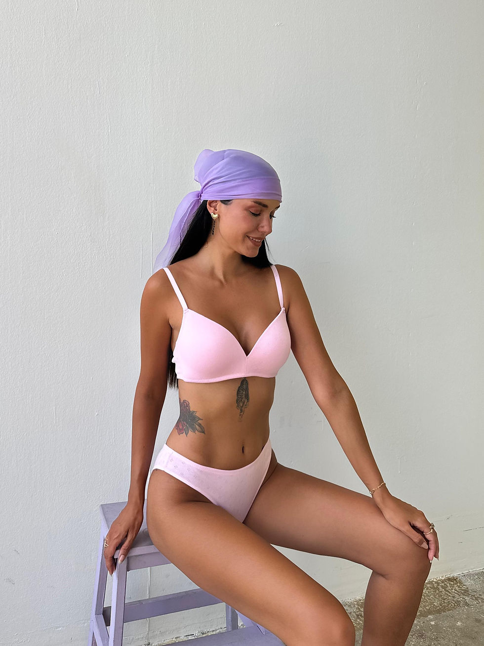 Kod: 721 Pembe Sütyen Takım