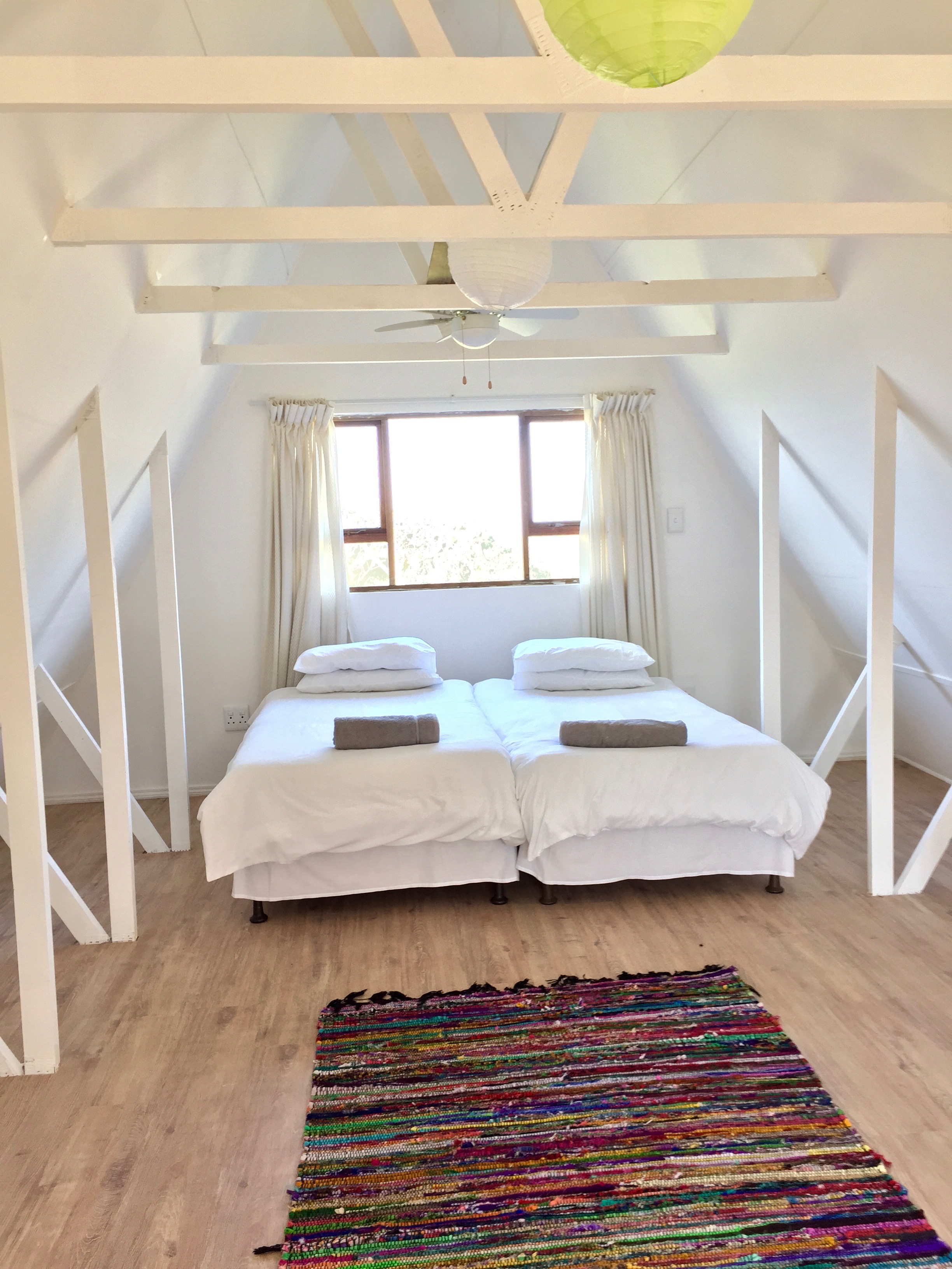 King Size Bed or 2 Singles