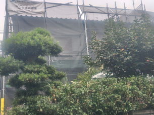 藤沢市外壁塗装  壁上塗り