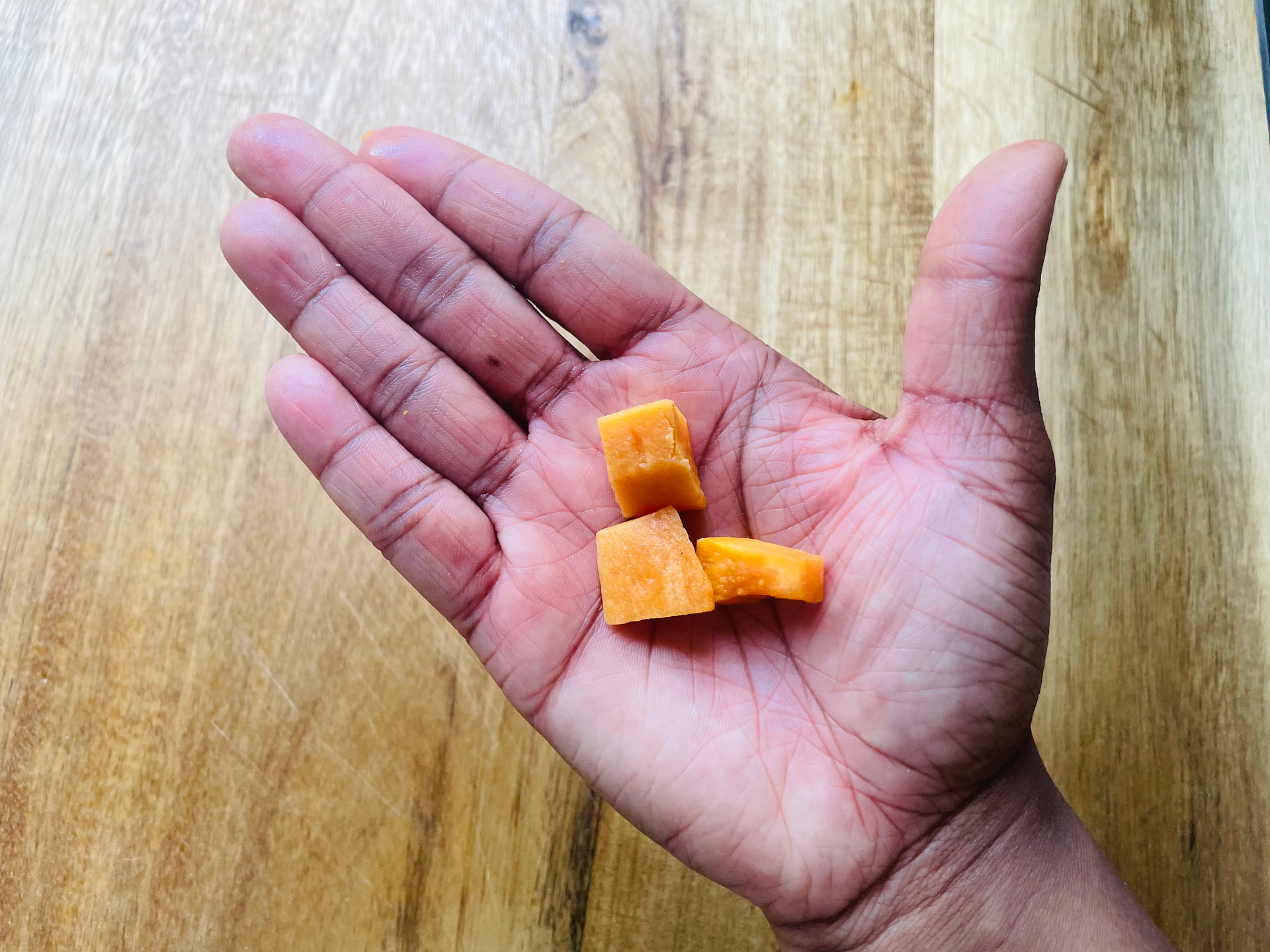 prevent choking, starting solids, feeding baby, feeding toddlers, gagging, how to feed baby, first foods, choking hazard, baby-led weaning, blw, baby-led feeding, gagging vs. choking, sweet potato for babies, sweet potato recipes, finger foods, baby food