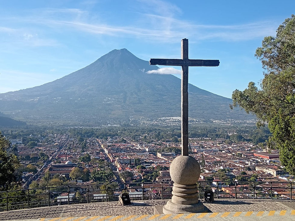 Guatemaya Traveling (4).jpeg