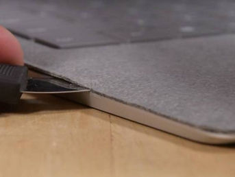 Novo notebook da Microsoft só pode ser aberto destruindo o produto