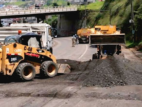 Cierre de vías en Quito por repavimentación