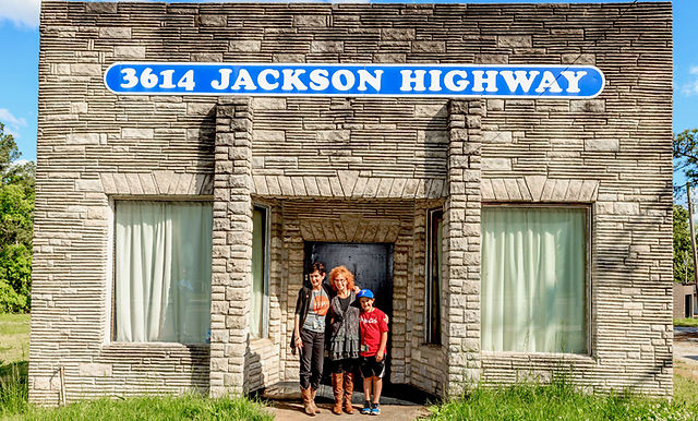 3614 Jackson Highway Home of the Muscle Shoals Sound - OR