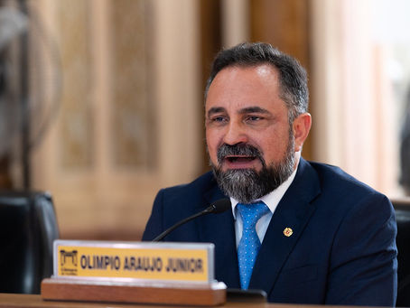 Saiba quais projetos do vereador Olimpio tramitam na CCJ e demais Comissões da Câmara de Curitiba