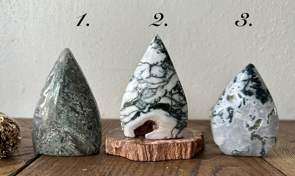 Thumbnail: Moss Agate 