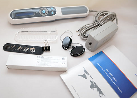 DermaPal is small enough to discreetly carry anywhere you go and plugs into any standard electrical outlet so you’ll never miss a treatment. The scalp is one of the most difficult areas for skin treatment as the hair hinders the direct effect of UV irradiation. The specially designed DermaPal scalp comb allows deep parting of the hair for better penetration.