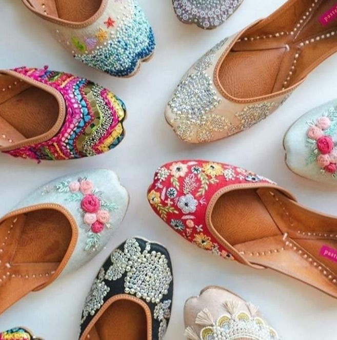 HanCrafted Footwears