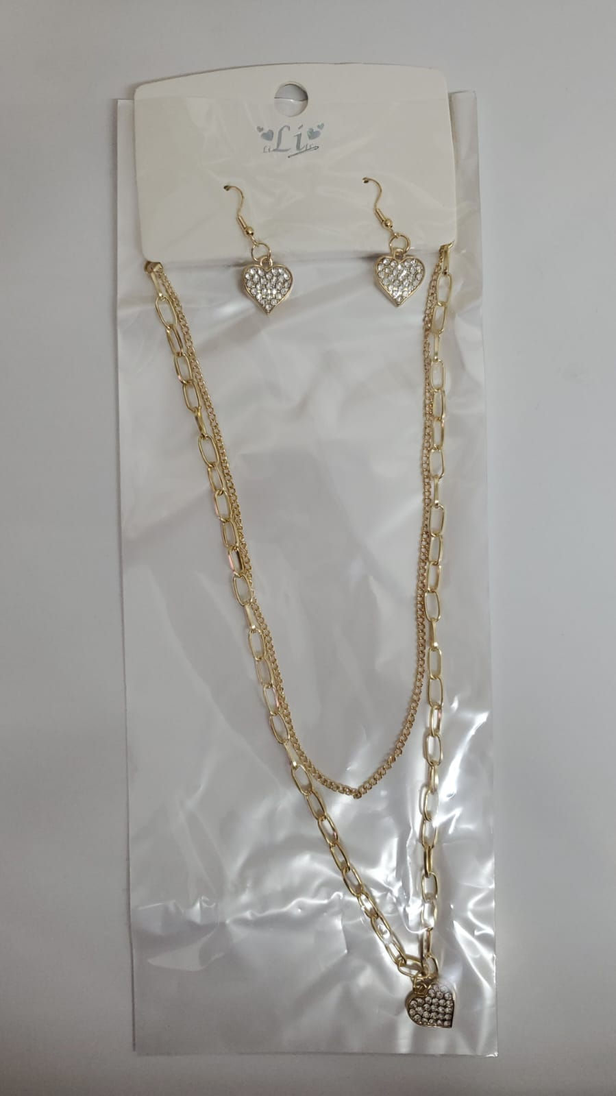 Miniatura: Collares