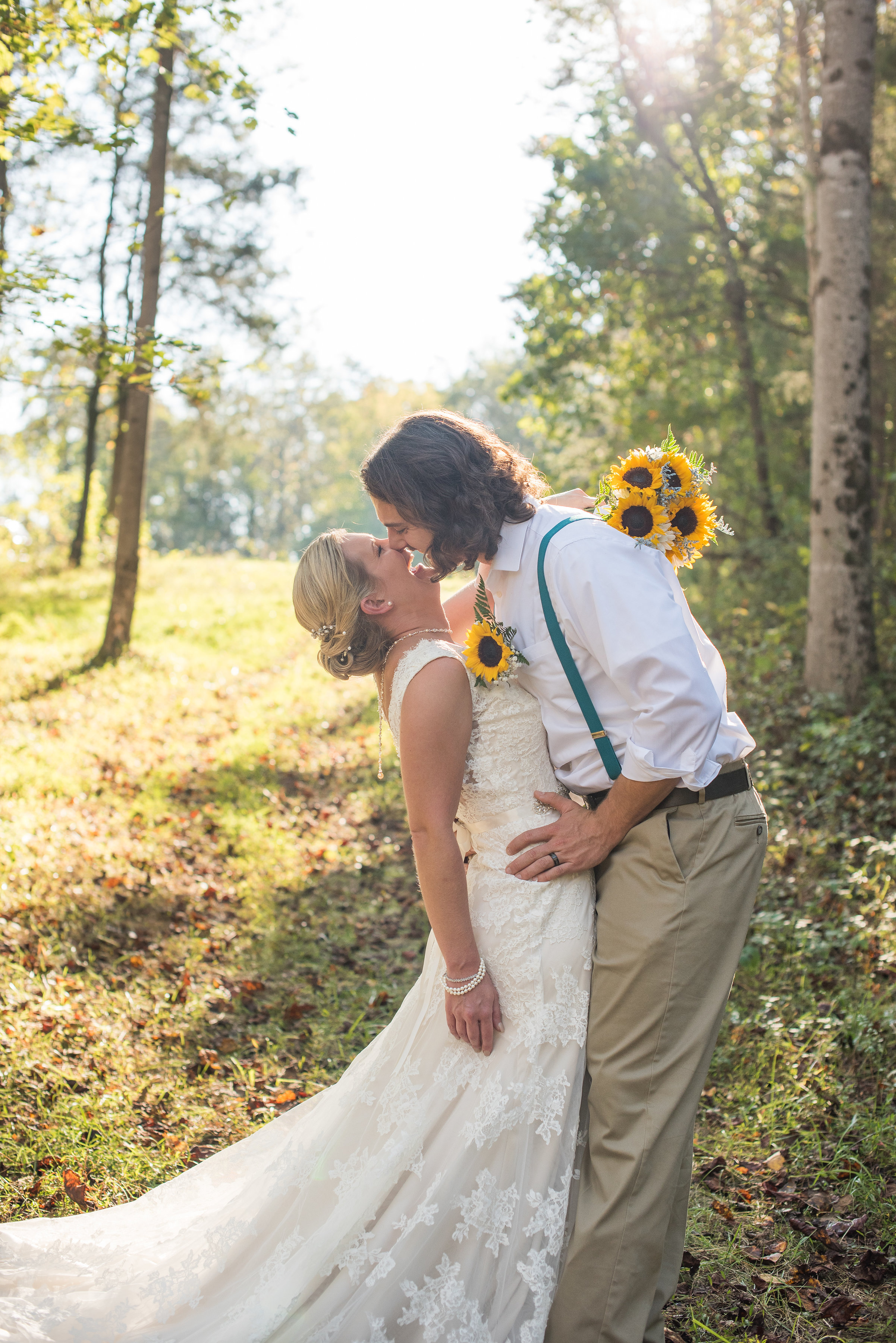 Sunflowers, Sunshine & Smooches