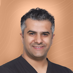الدكتور هيثم فقيه.png
