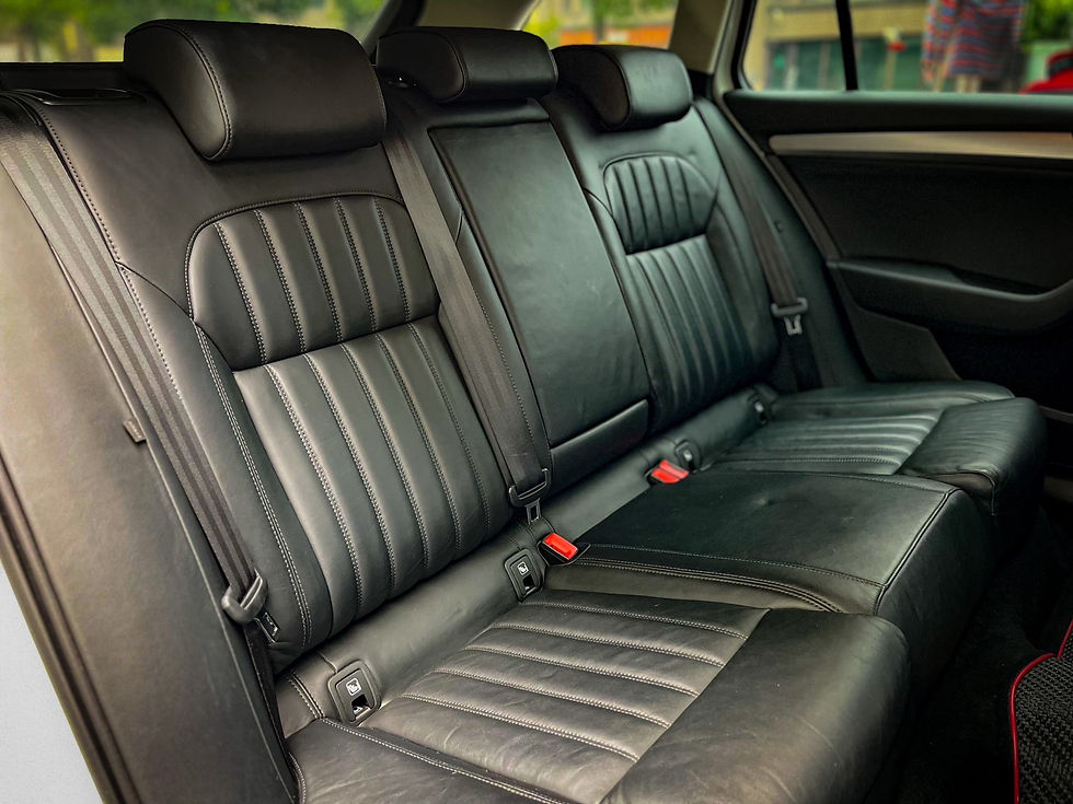 縮圖：2016年 SKODA Super B