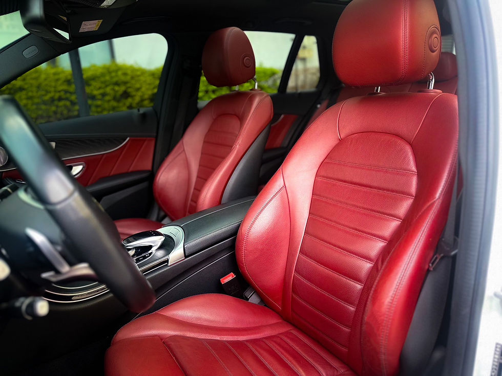 縮圖：2015年 賓士 C43 AMG