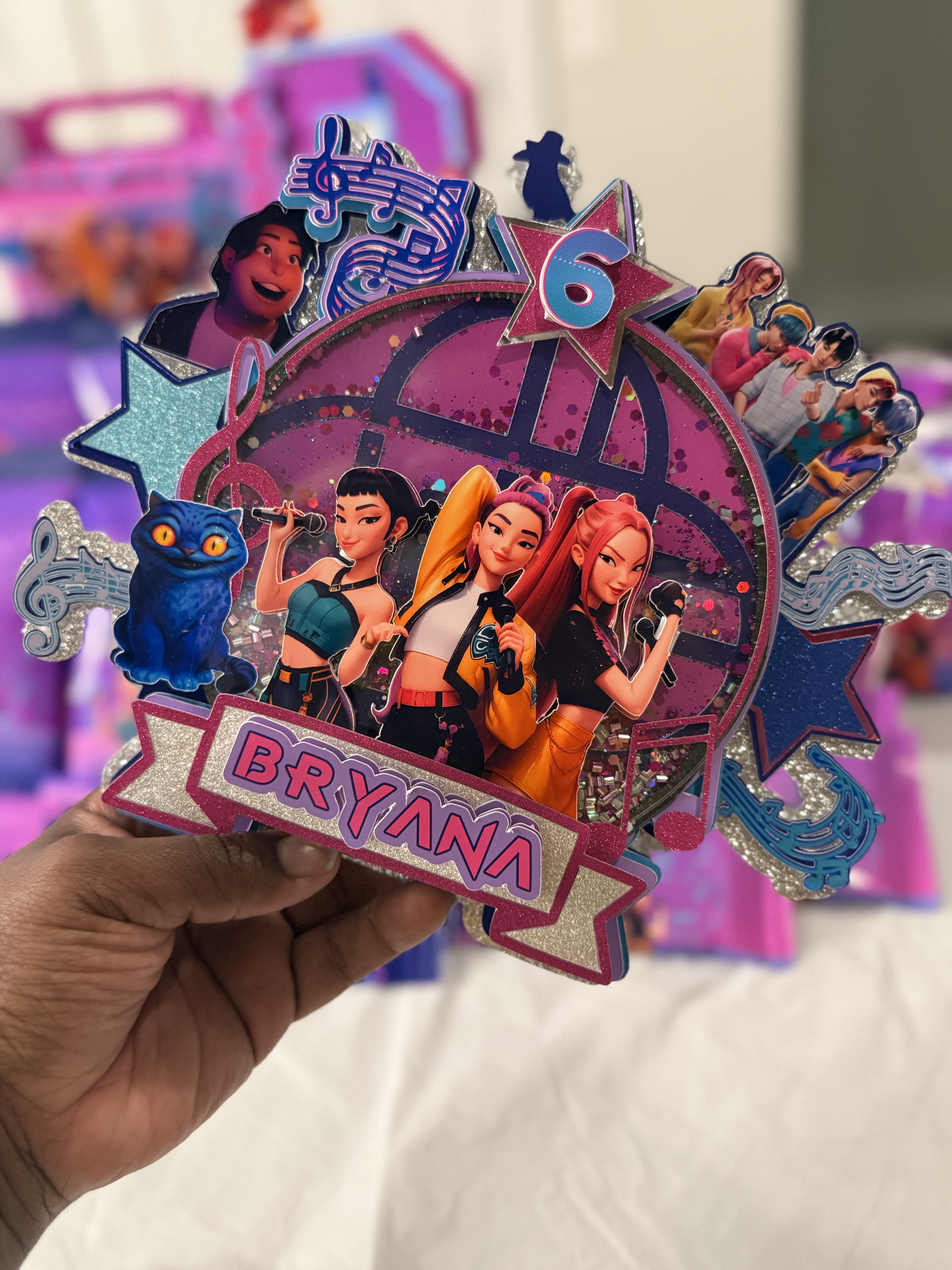 3D Shaker Cake Topper