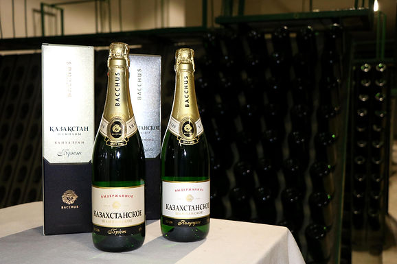 Rusia en el mundo del vino y la guerra del champán