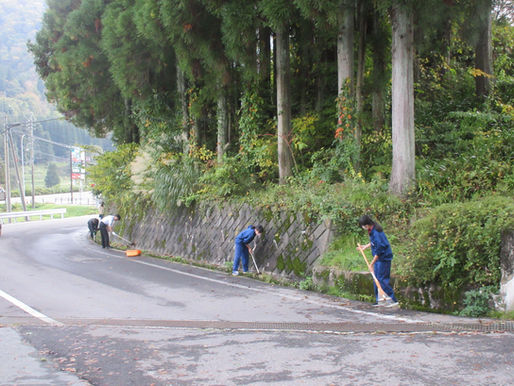 10/28(月)生徒会清掃ボランティア