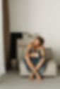 kaboompics_balanced-lifestyle-women-technology-home-comforts-32258.jpg