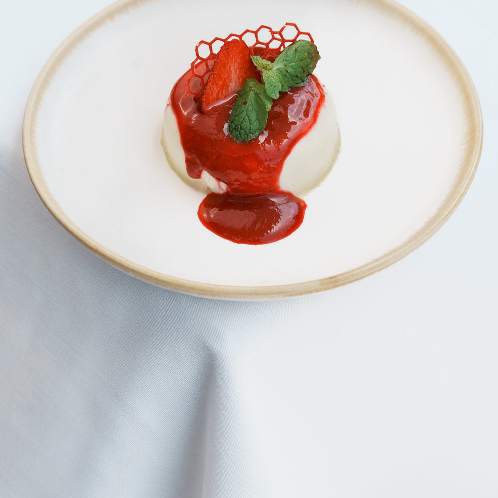 Panna cotta coulis aux fruits · A l'iThalia