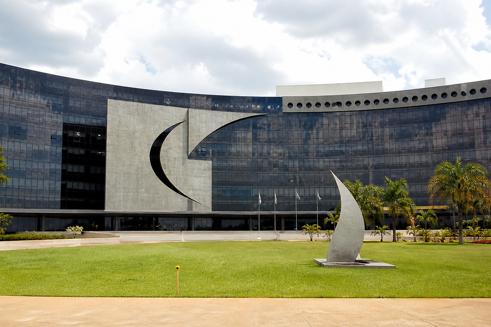 Município é Condenado por Injúria Racial de Servente Contra Pedreiro Terceirizado: Responsabilidade Solidária e os Limites da Terceirização na Administração Pública