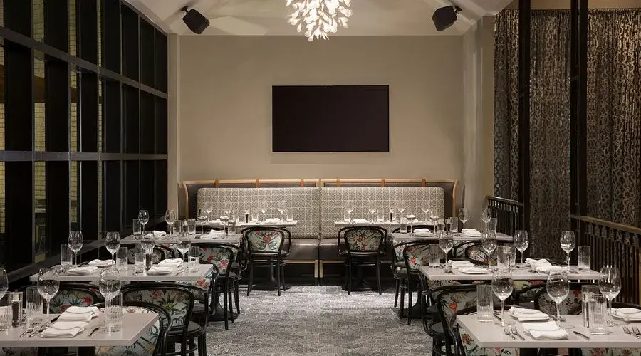 Why Restaurant Business Insurance Is Required Before Signing a Lease or Opening