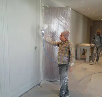 Electric vs. Manual Paint Mixers: Which Should Painting Contractors Use?