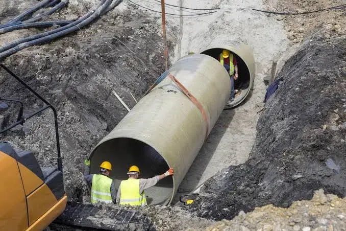 Confined Space Rules for Excavation Crews: What OSHA Requires