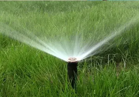 How Do I Get Commercial Lawn Irrigation Contracts?
