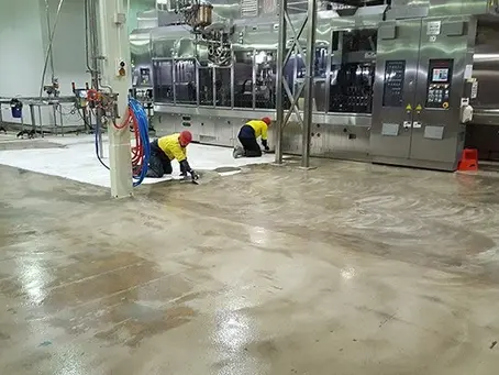 Best Knee Pads for Epoxy & Concrete Work (Amazon Contractor Favorites