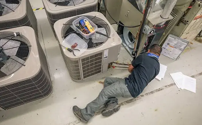 Best Charging Hoses for HVAC Technicians (Pro Comparison)