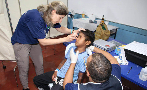 Consultas oftalmológicas e de pediatria para as crianças acompanhadas das mães indígenas - Márcio Vieira/Governo do Tocantins