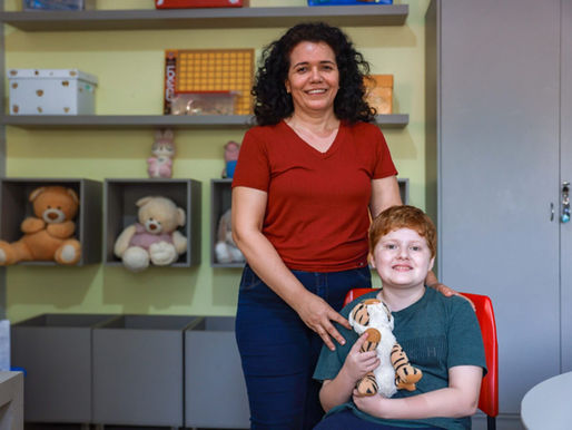 Professora autista é destaque no ensino para alunos com TEA em Palmas