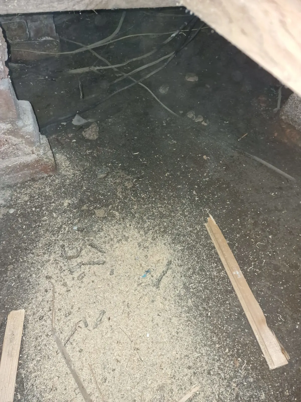 Showing underneath the house and where leaks have been detected pipework has been exposed and failed. The team can now go in.