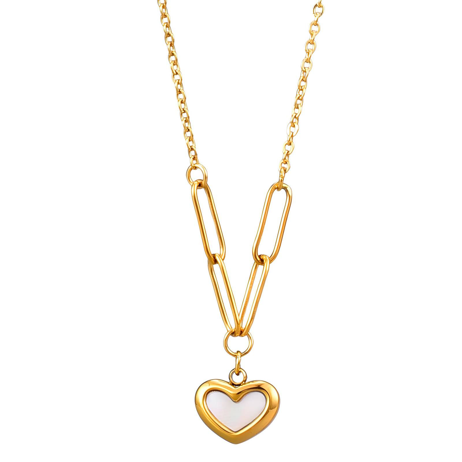 AMOUR NECKLACE