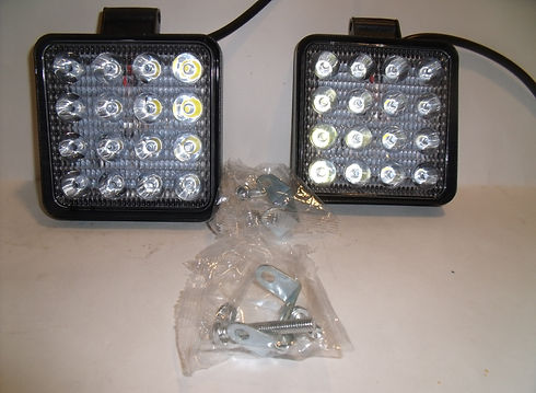 led 4x4 16 bulb spots $ 99.95.JPG