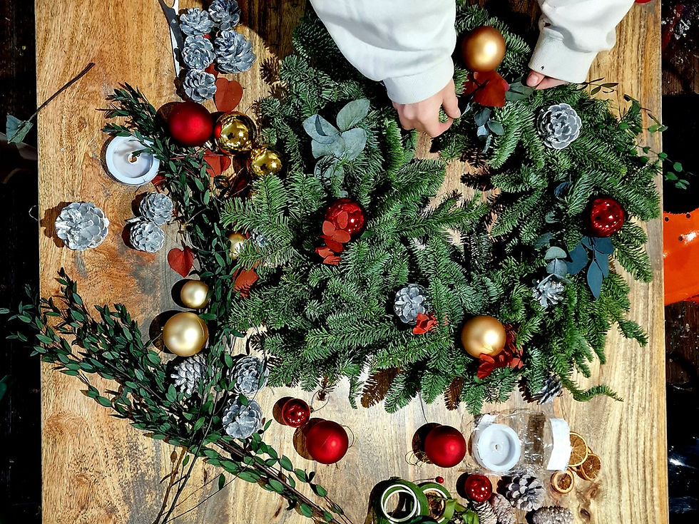 how to make a christmas wreath