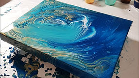 Acrylic Pour Workshop at Art Play London