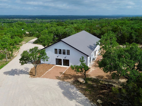 Are you searching for a Wedding Venue in the Texas Hill Country You Can Rent for the Entire Weekend?